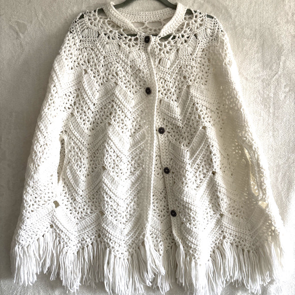 Hand Crochet Poncho Sweater Cape Silver Buttons White Boho Festival - Picture 1 of 9